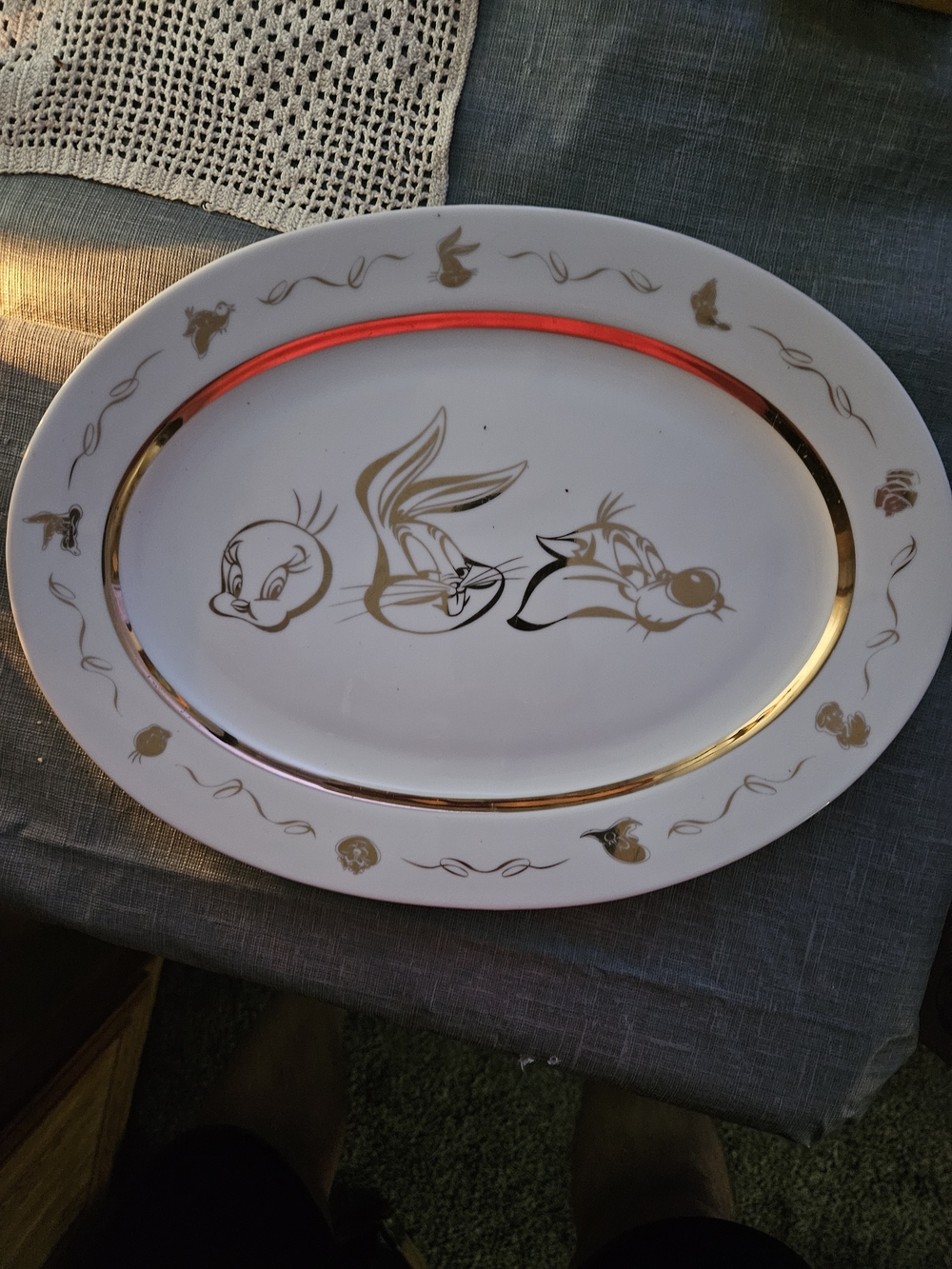 White Ceramic Looney Tunes Gold-Trim Serving Platter